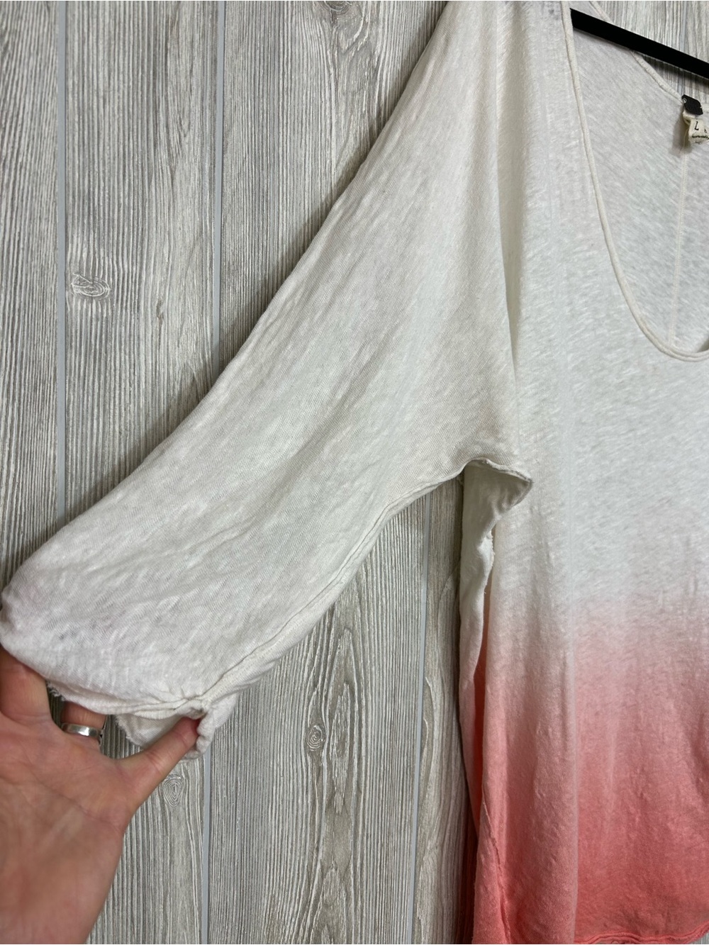 Free People We The Free Strawberry Linen White Pink Ombre Blouse Top Tee Size L - Picture 8 of 11